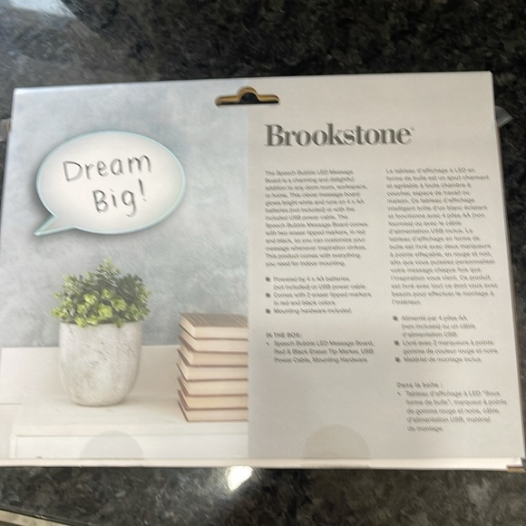 Speech Bubble Message Board - Picture 9 of 16